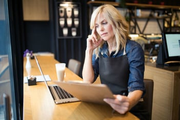 s960_employer-right-to-work-check-getty-960